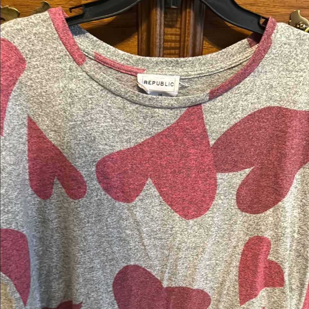 Republic Grey and Red Heart Print Top